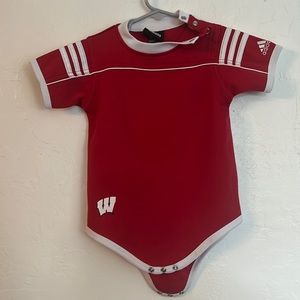 Wisconsin Badgers Infant onsie 24m